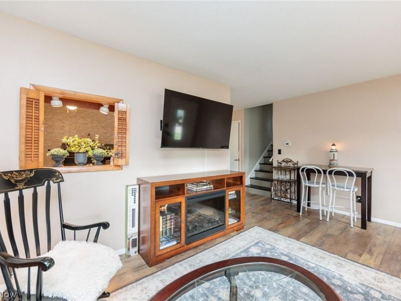 5029 Oakview Drive, Vermilion, OH 44089 Photo 6