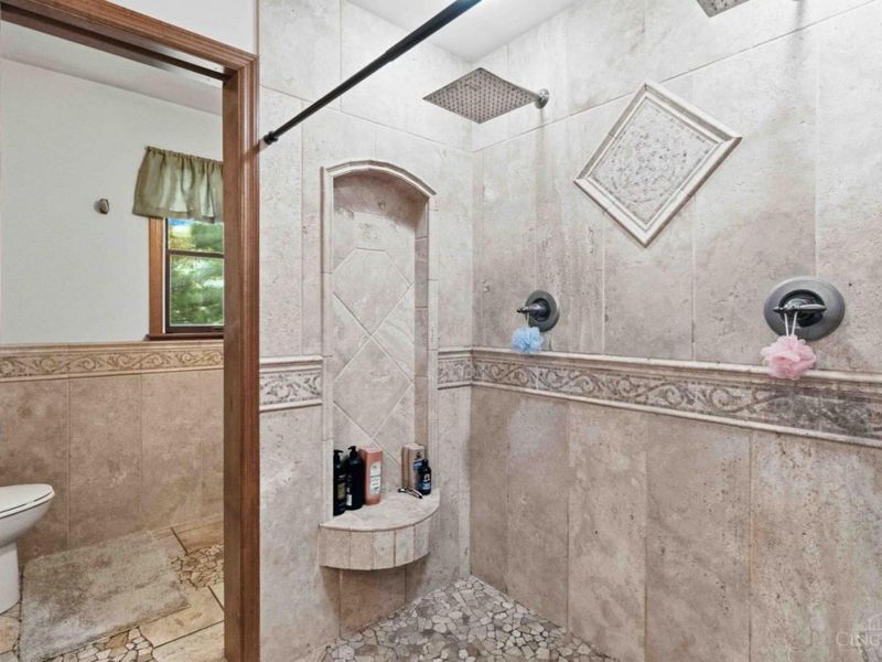 1084 Brown Road, Washington Township, OH 45177 Photo 17