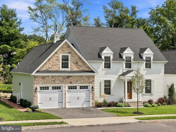 4369 STONEBRIDGE DRIVE , BETHLEHEM, PA 18015