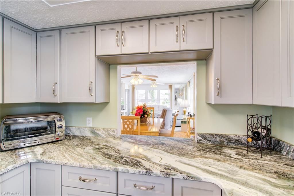 4104 SE 18th Ave, Unit 2D, Cape Coral, FL 33904 Photo
