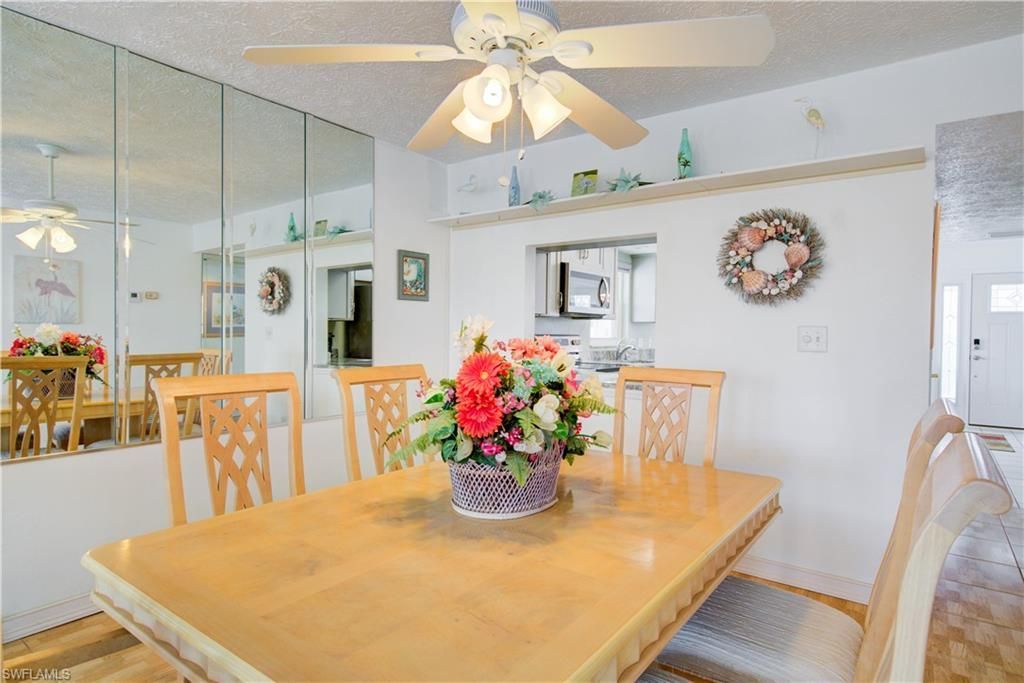 4104 SE 18th Ave, Unit 2D, Cape Coral, FL 33904 Photo