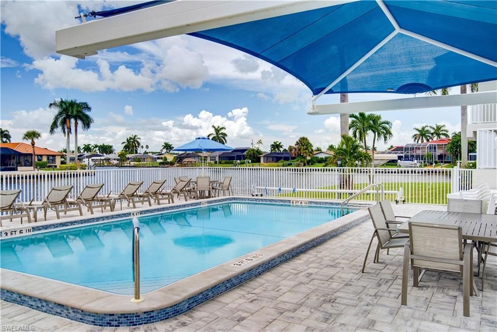 4104 SE 18th Ave, Unit 2D, Cape Coral, FL 33904 Photo