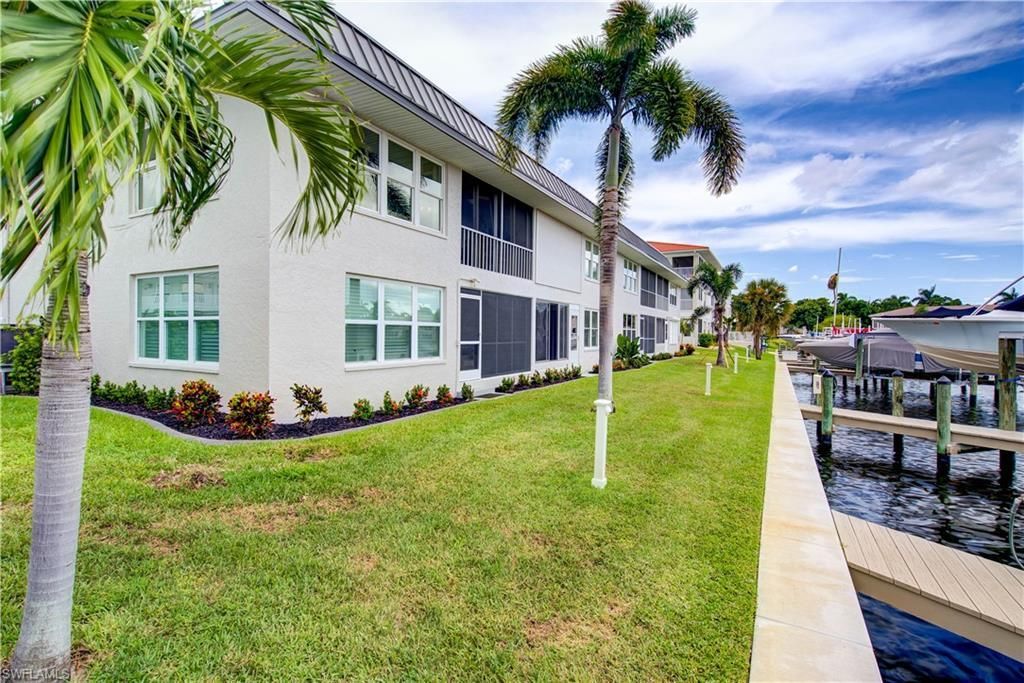 4104 SE 18th Ave, Unit 2D, Cape Coral, FL 33904 Photo