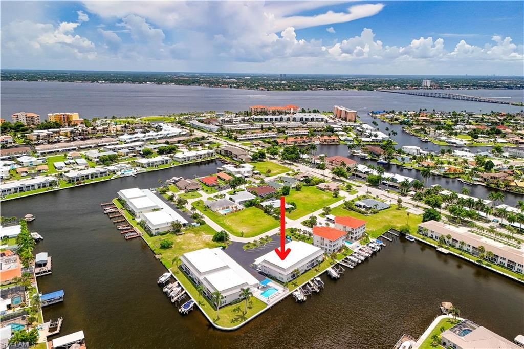 4104 SE 18th Ave, Unit 2D, Cape Coral, FL 33904 Photo