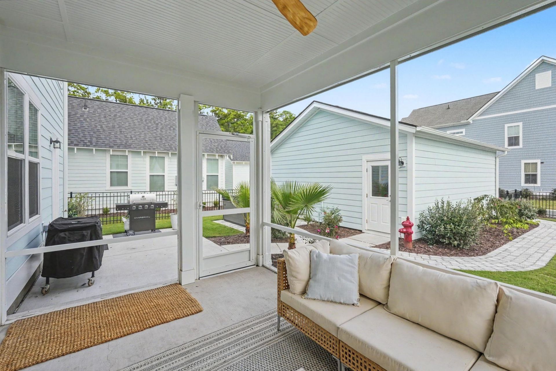 1805 Tryon Dr Photo 23