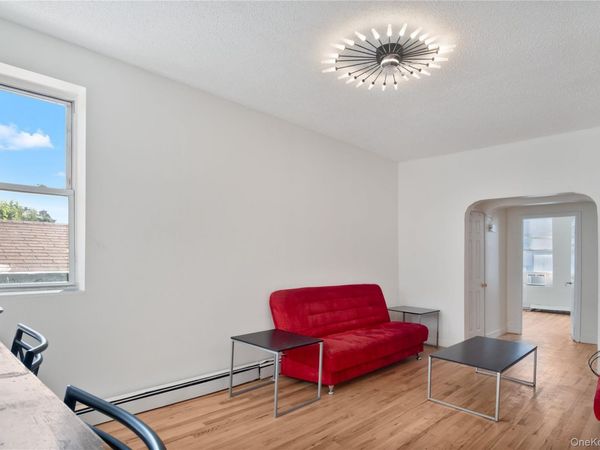 211 Kosciuszko Street , Unit 3, Brooklyn, NY 11216