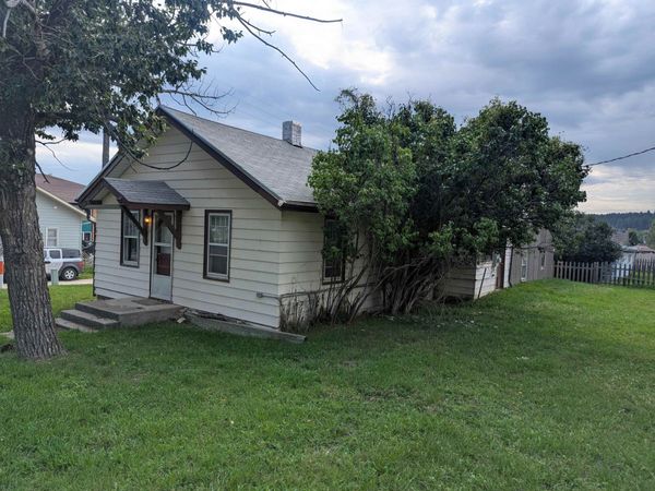 820 Montgomery Street, Custer, SD 57730