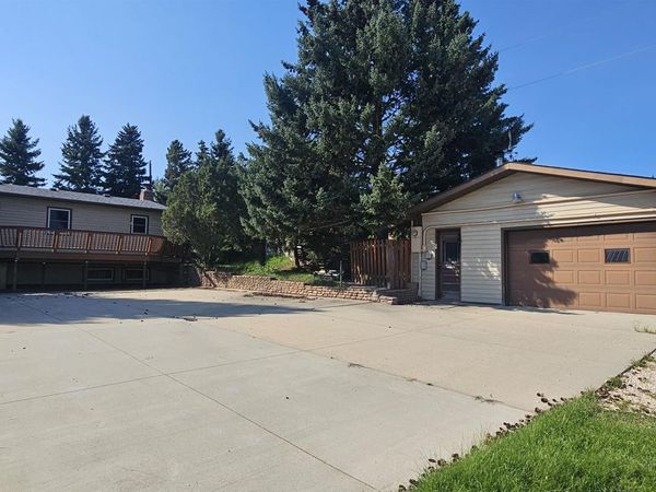 1147 Sherman Street, Custer, SD 57730