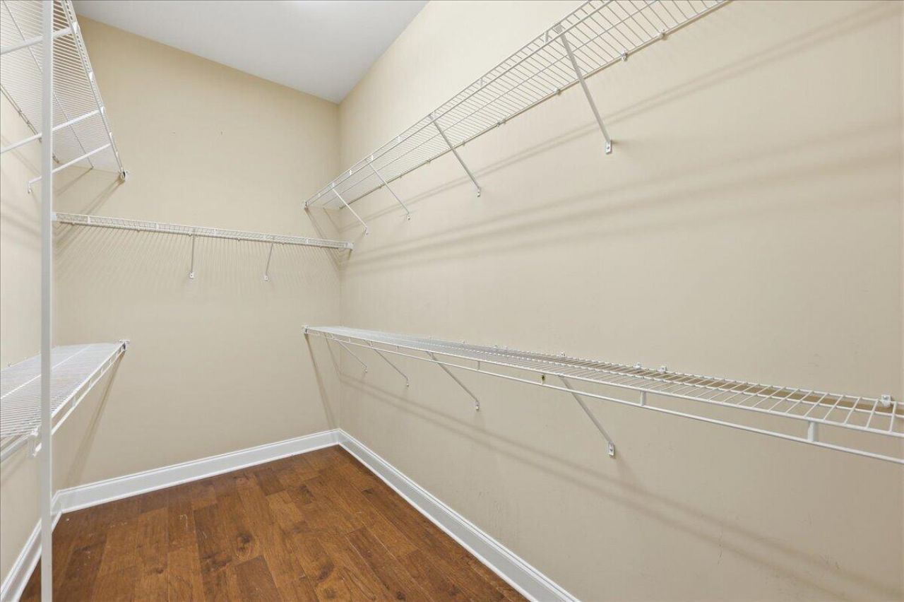 1212 Pasture View Drive Photo 37
