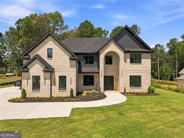 2895 Briscoe Road, Loganville, GA 30052