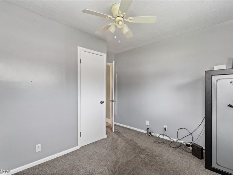 543 Edith Avenue, Akron, OH 44312 Photo 13