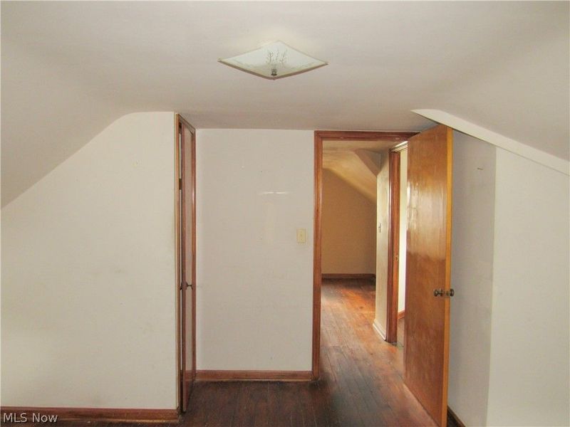 4067 E 187th Street, Cleveland, OH 44122 Photo 18