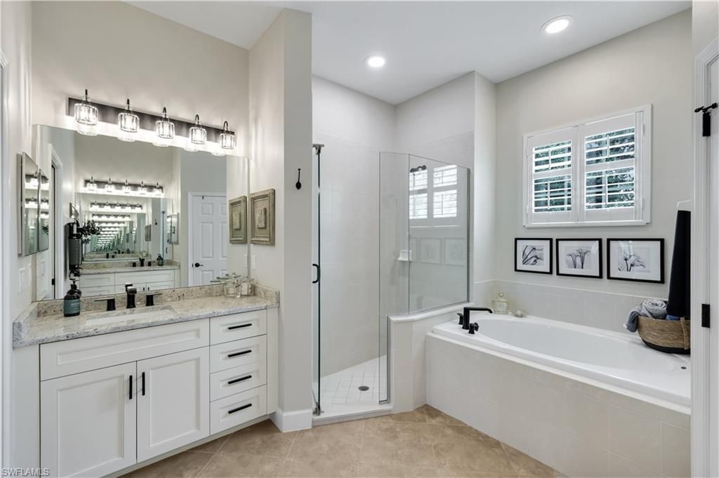 8223 Potomac Ln, Naples, FL 34104 Photo