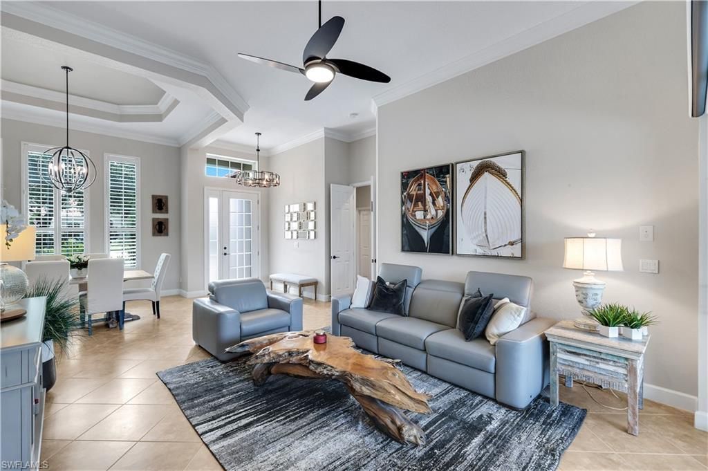 8223 Potomac Ln, Naples, FL 34104 Photo