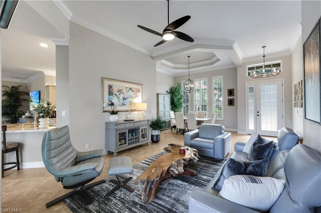 8223 Potomac Ln, Naples, FL 34104 Photo