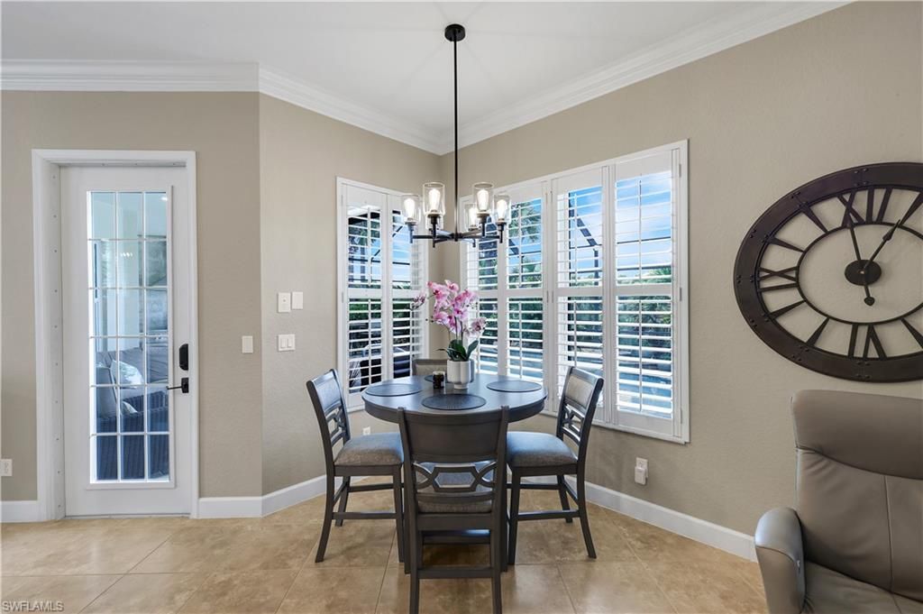 8223 Potomac Ln, Naples, FL 34104 Photo