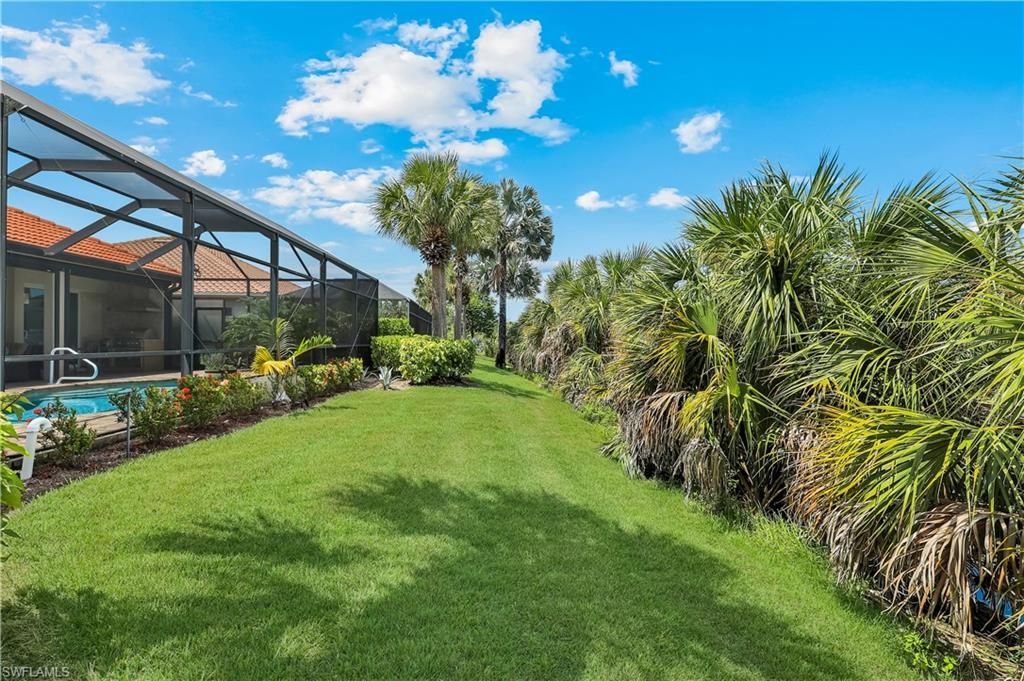 8223 Potomac Ln, Naples, FL 34104 Photo