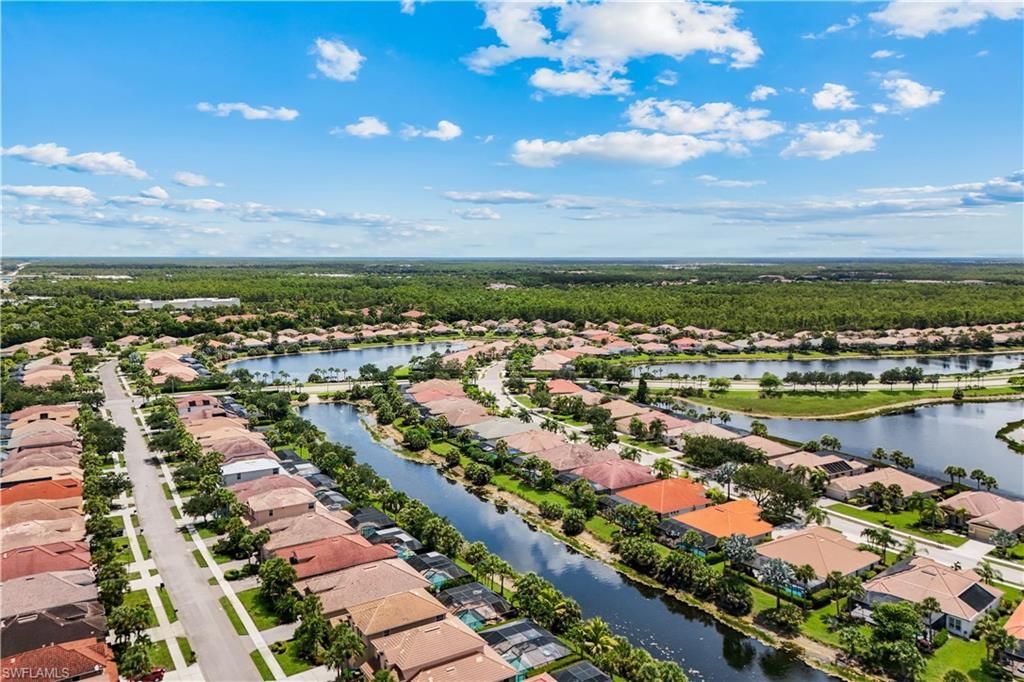 8223 Potomac Ln, Naples, FL 34104 Photo