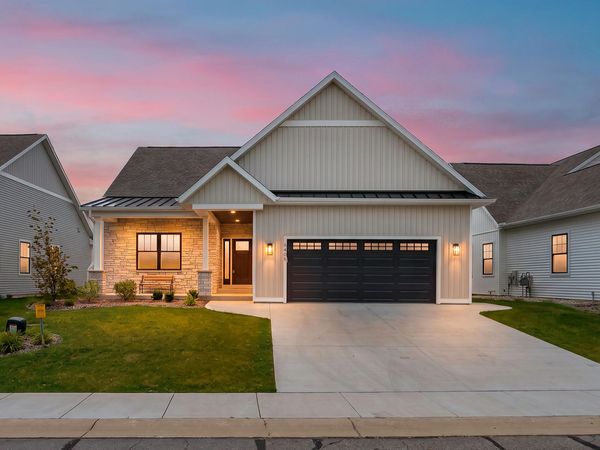 5405 Harborview Pass, Kalamazoo, MI 49009