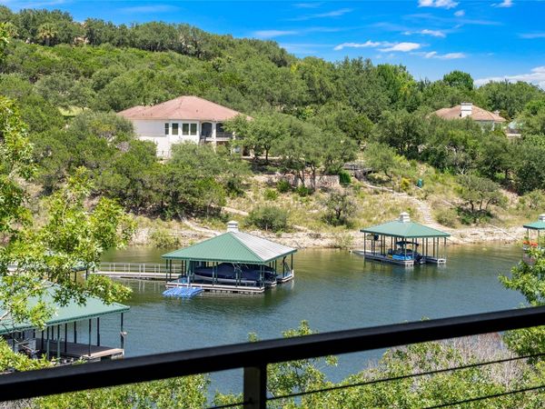1101 Ivean Pearson RD, Unit 203, Lago Vista, TX 78645