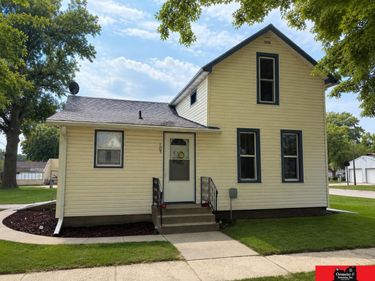 105 S Monroe Street, West Point, NE 68788