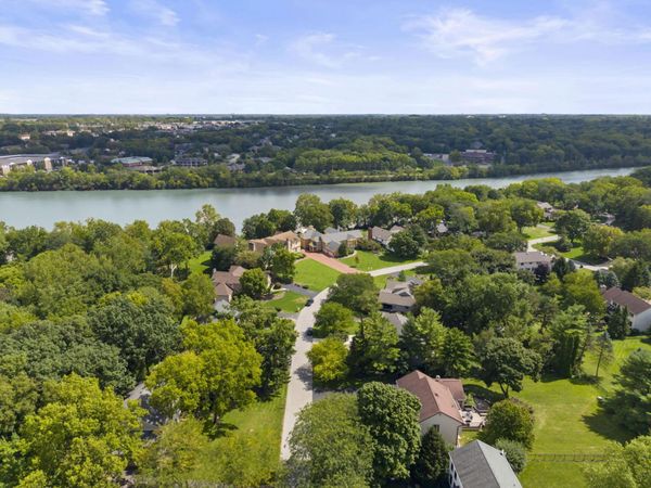 4236 Shire Cove Road, Hilliard, OH 43026