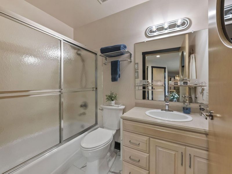 4236 Shire Cove Road, Hilliard, OH 43026 Photo 63
