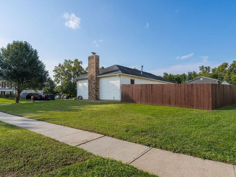 1504 Red Leaf Lane, Columbus, OH 43223 Photo 6