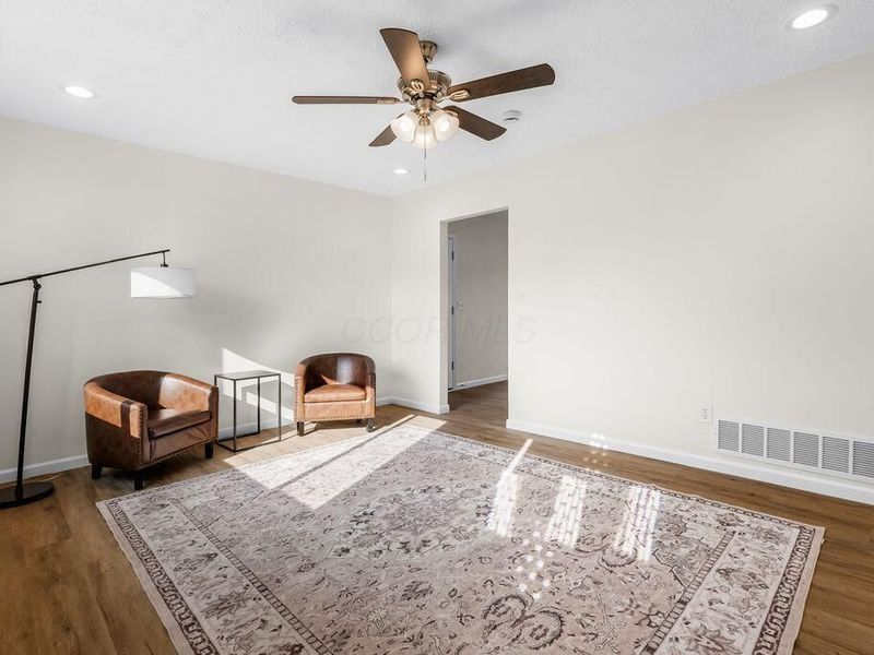 1504 Red Leaf Lane, Columbus, OH 43223 Photo 8