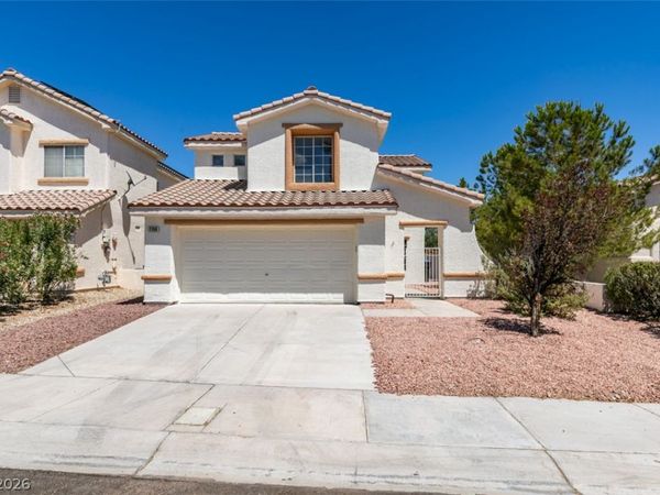 7708 License Street , Las Vegas, NV 89131