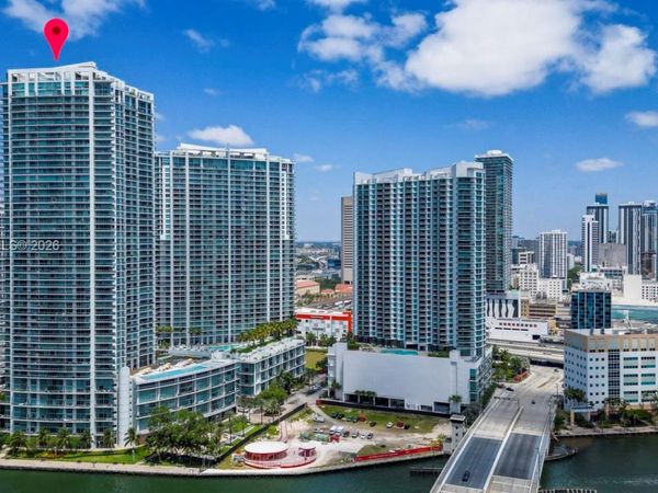 92 SW 3rd St , Unit 1403, Miami, FL 33130