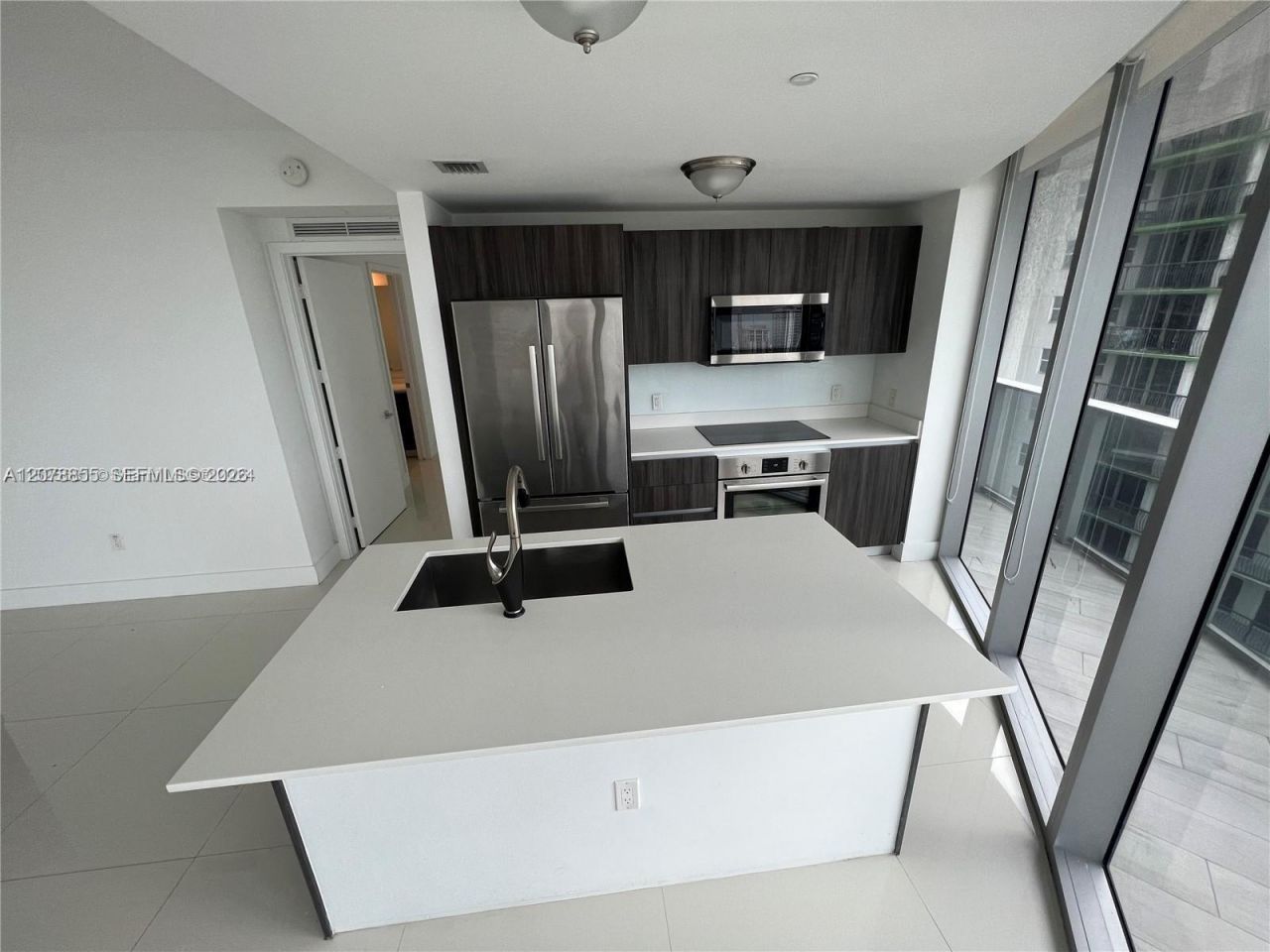488 NE 18th St, Unit 3100, Miami, FL 33132 Photo