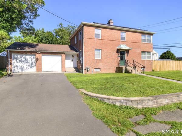 210 Highland, West Haven, CT 06516