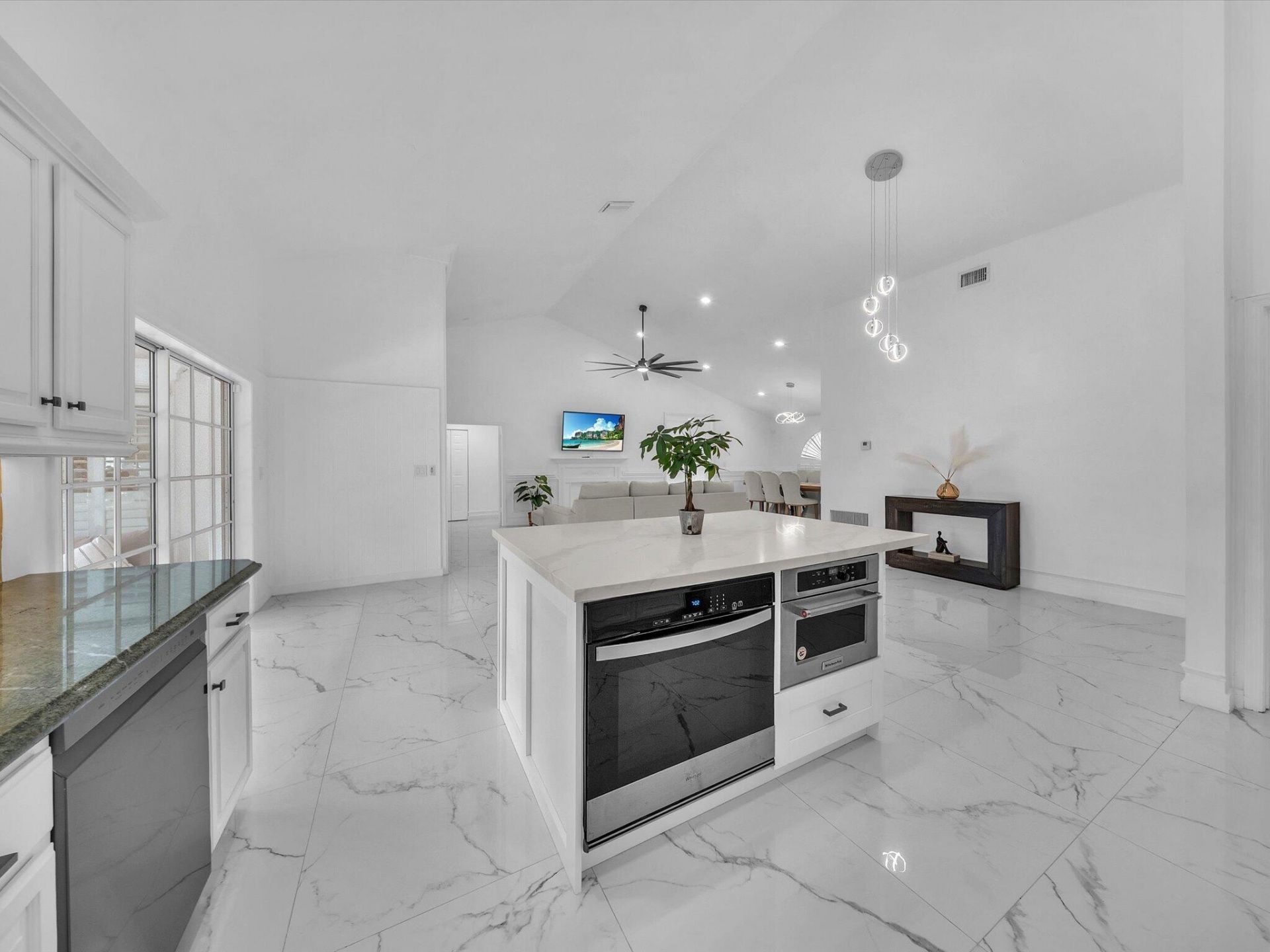 2065 NW 127th Terrace, Coral Springs, FL 33071 Photo
