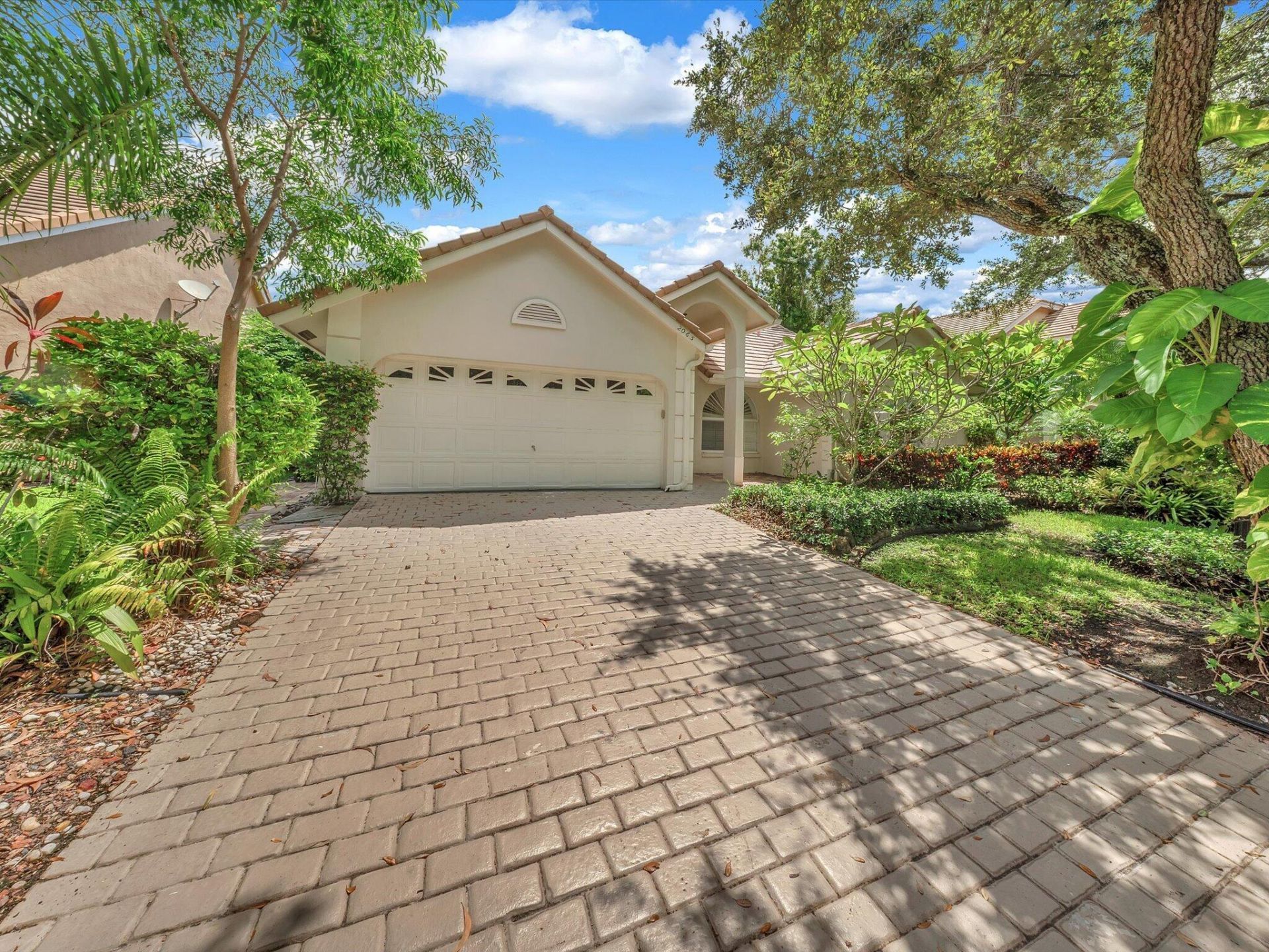 2065 NW 127th Terrace, Coral Springs, FL 33071 Photo