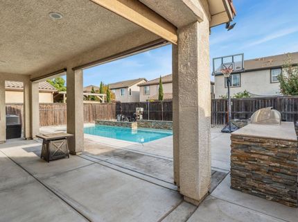 4869 Ammolite Way, Elk Grove, CA 95757 Photo
