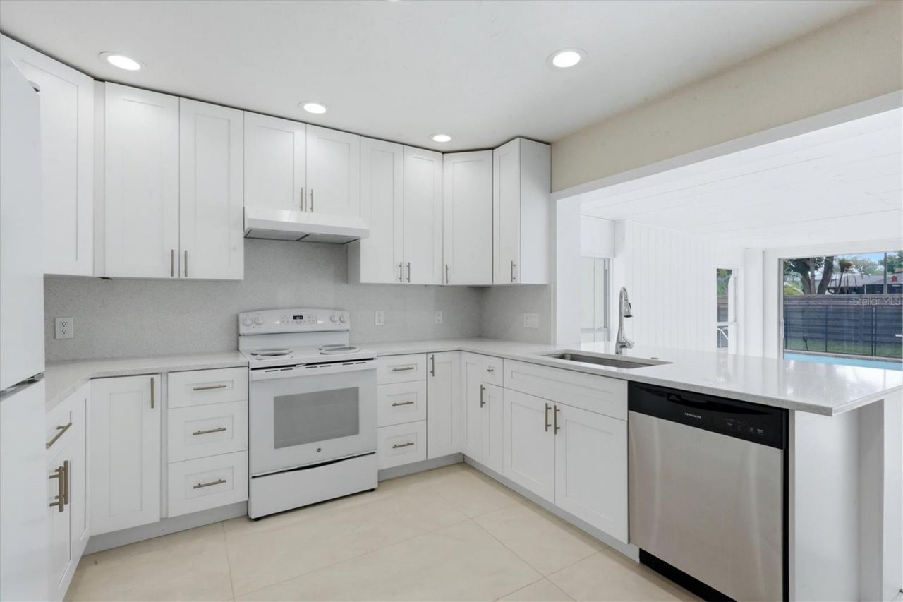 2151 Euclid Terrace, Sarasota, FL 34239 Photo