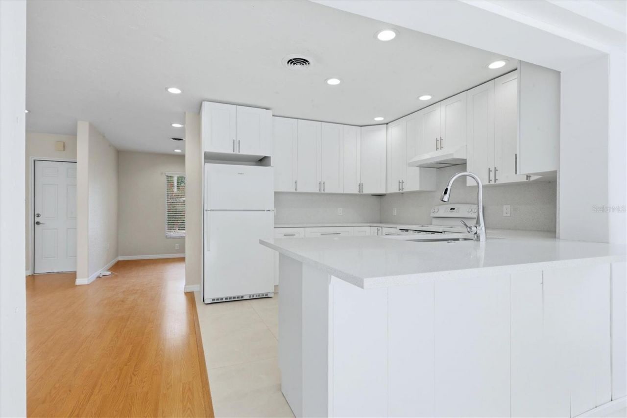 2151 Euclid Terrace, Sarasota, FL 34239 Photo