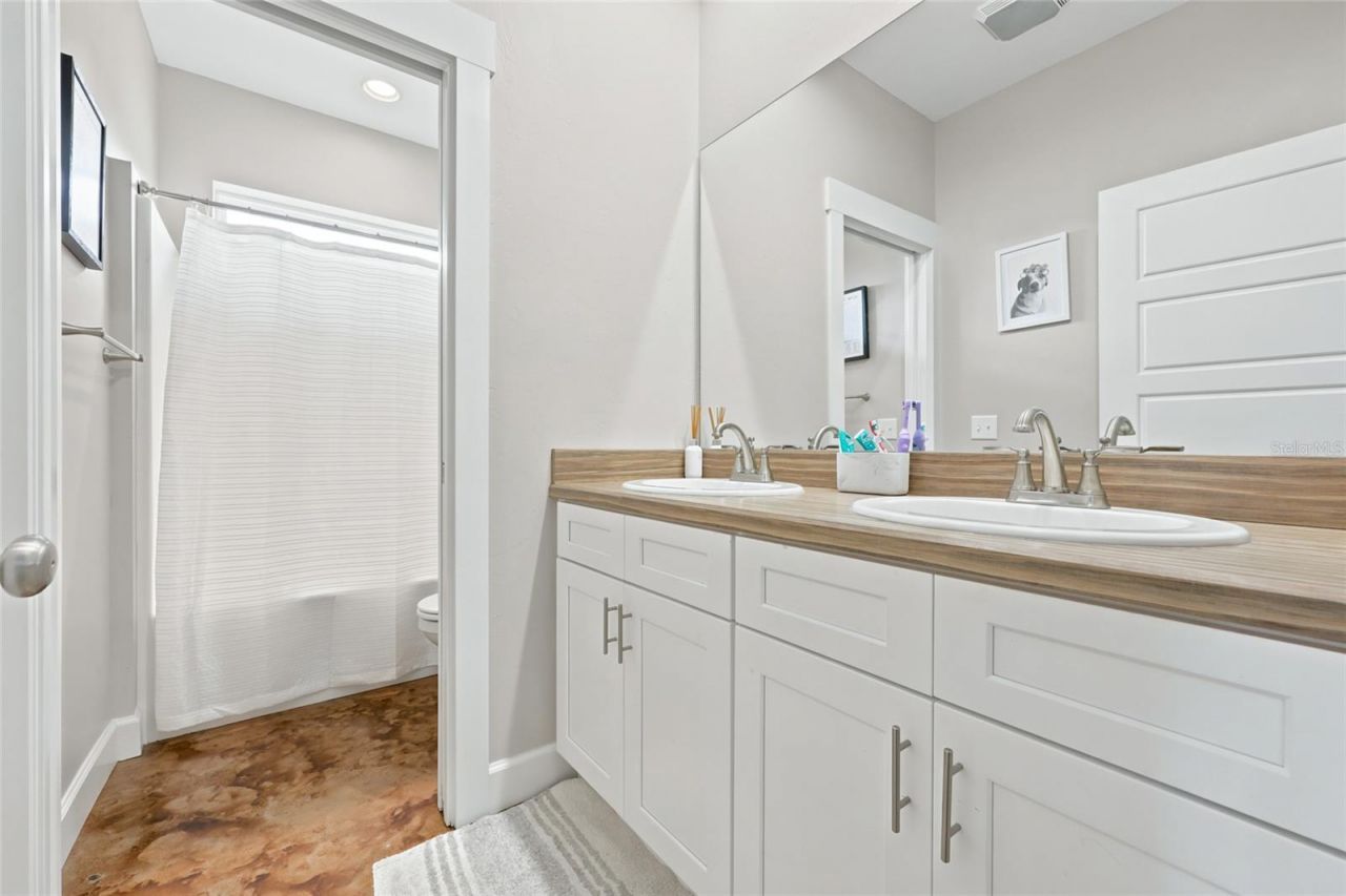 5600 SW County Road 240 , Lake City, FL 32024 Photo