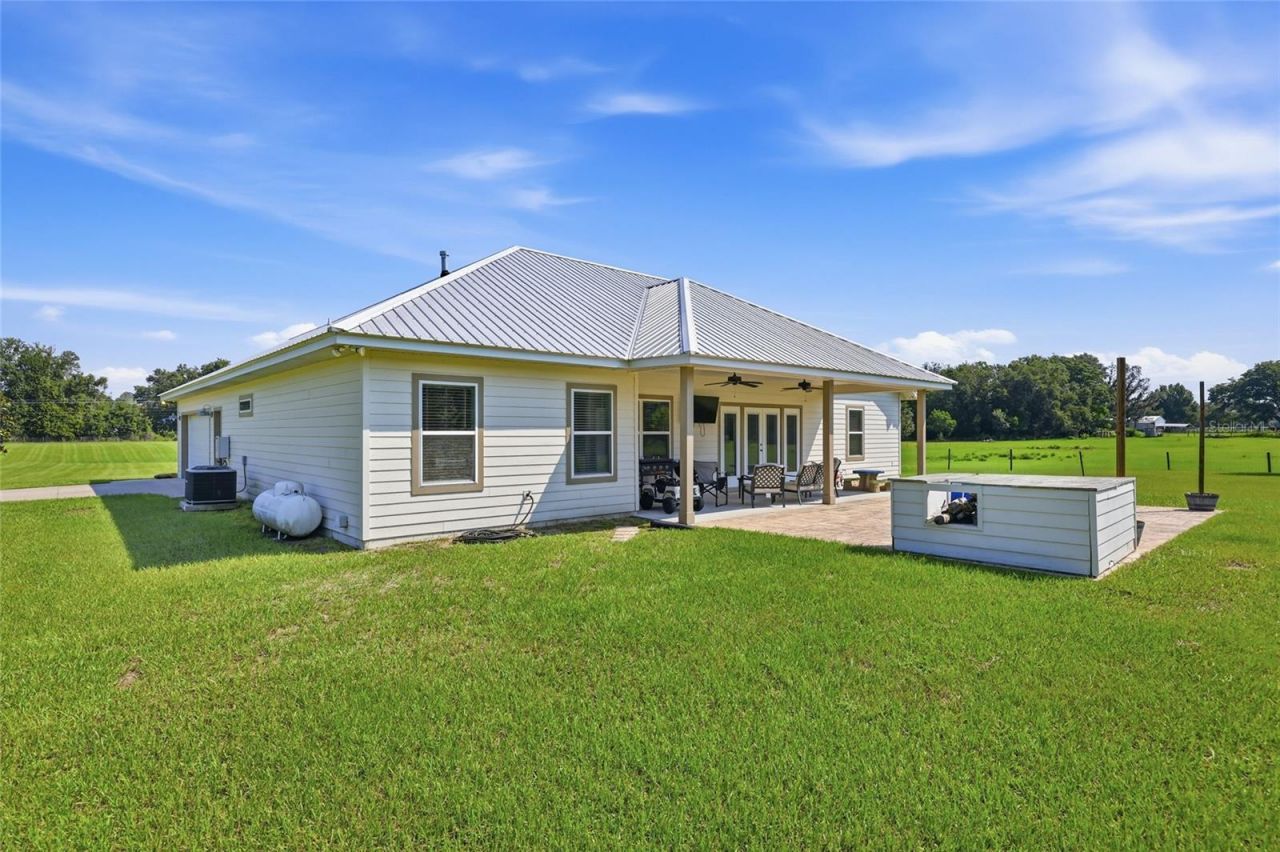 5600 SW County Road 240 , Lake City, FL 32024 Photo