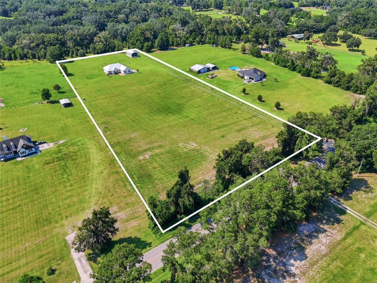 5600 SW County Road 240 , Lake City, FL 32024 Photo