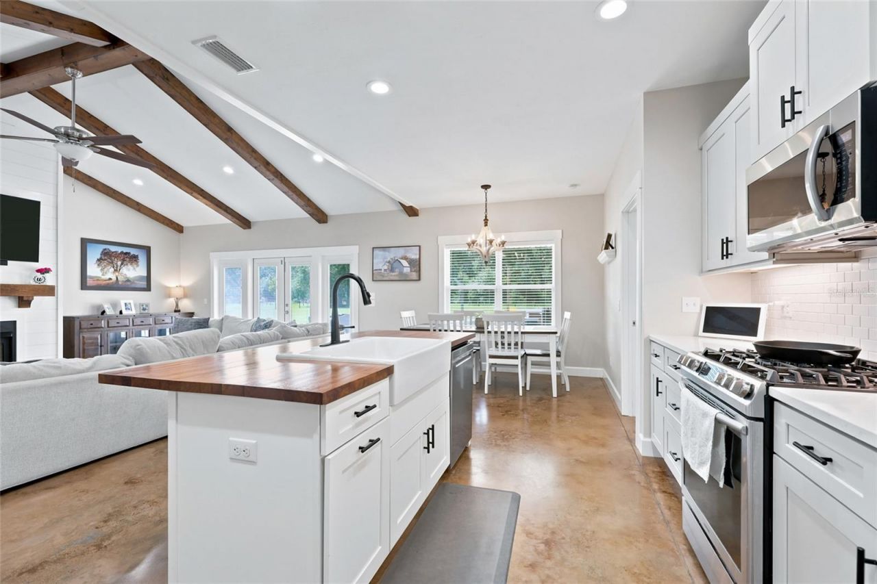5600 SW County Road 240 , Lake City, FL 32024 Photo