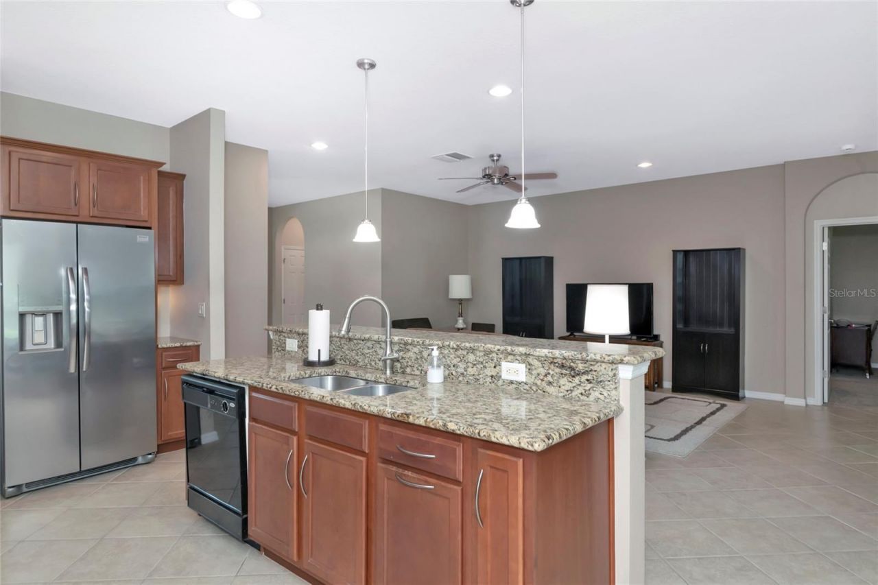 6816 46th Terrace E, Bradenton, FL 34203 Photo