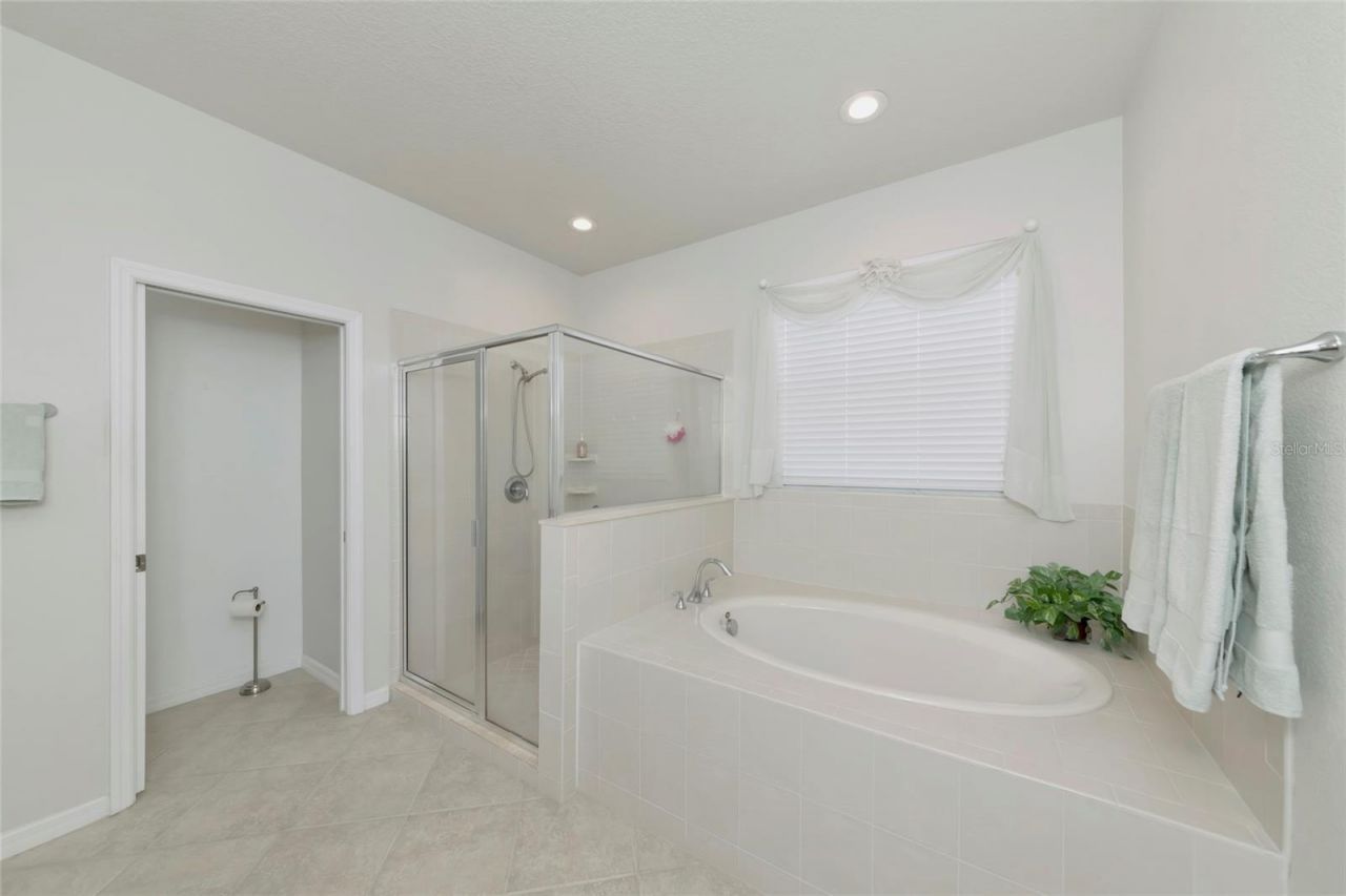 6816 46th Terrace E, Bradenton, FL 34203 Photo