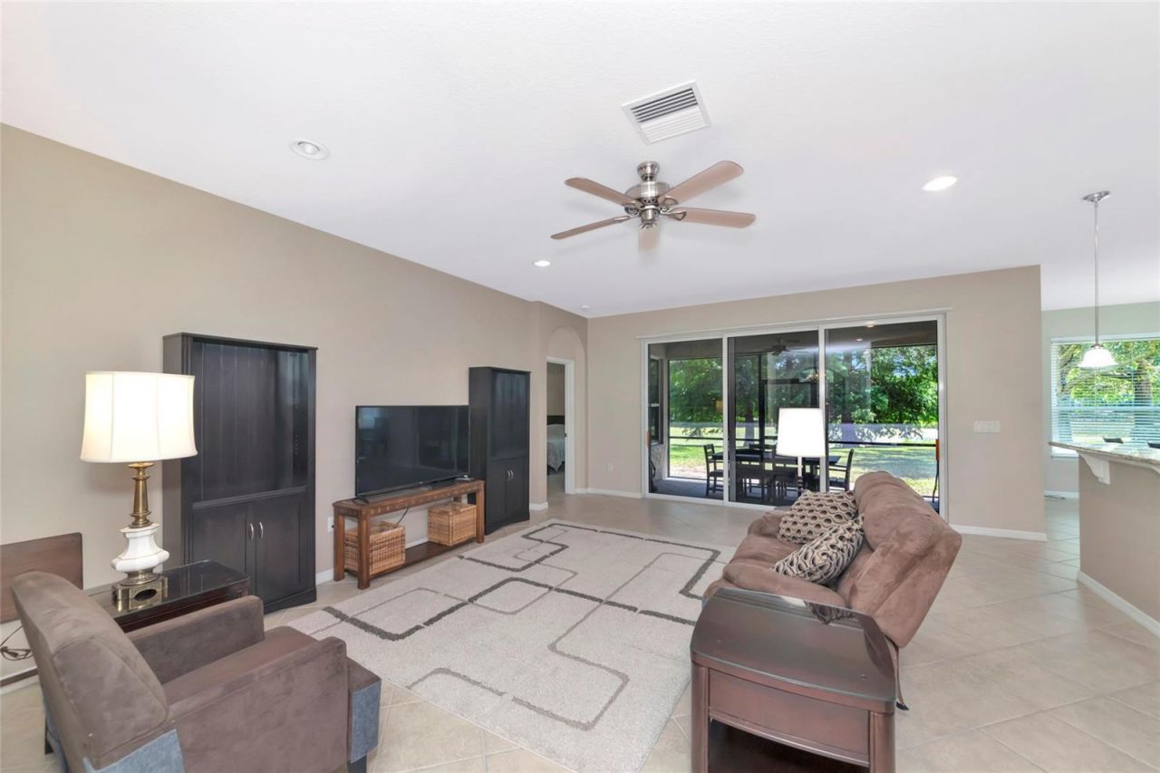6816 46th Terrace E, Bradenton, FL 34203 Photo