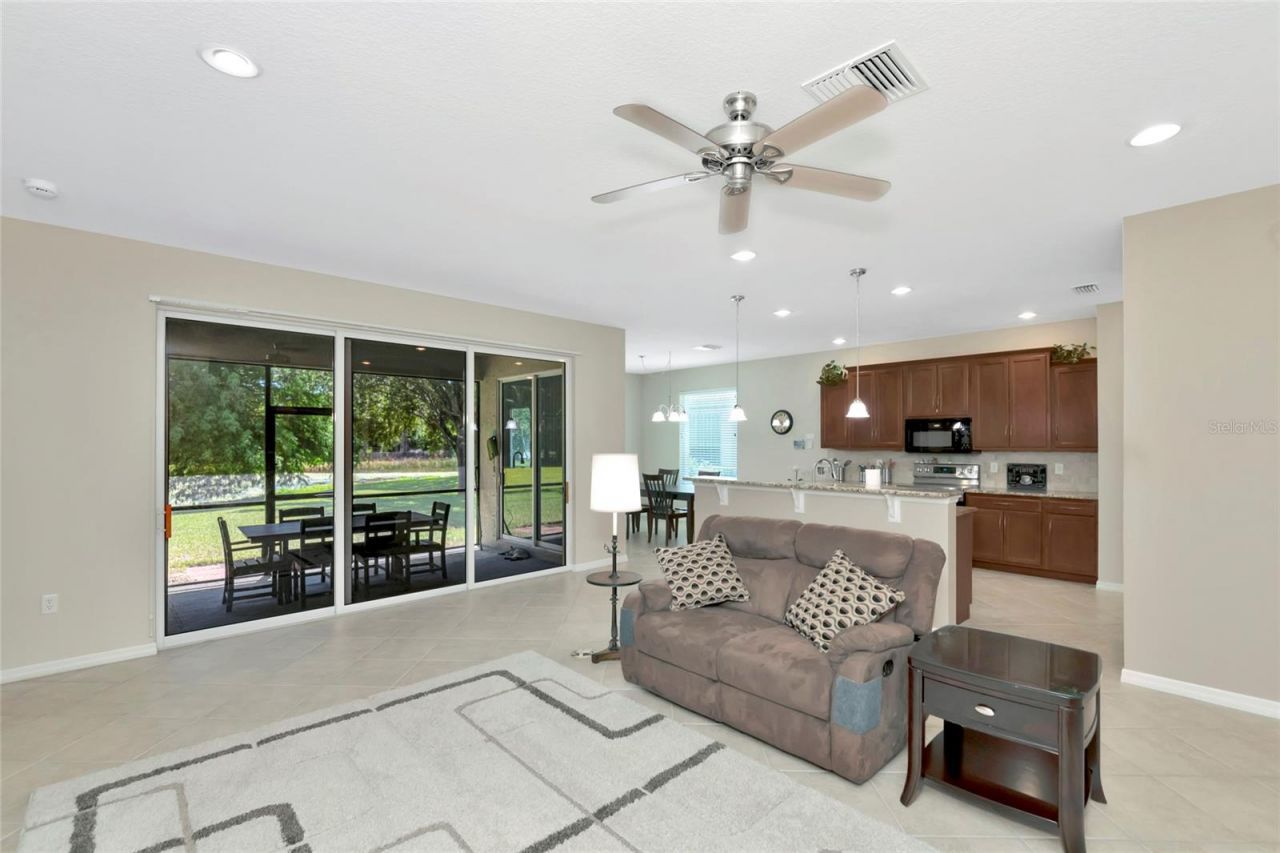 6816 46th Terrace E, Bradenton, FL 34203 Photo