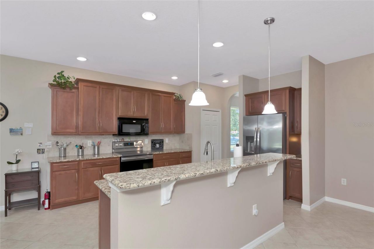 6816 46th Terrace E, Bradenton, FL 34203 Photo