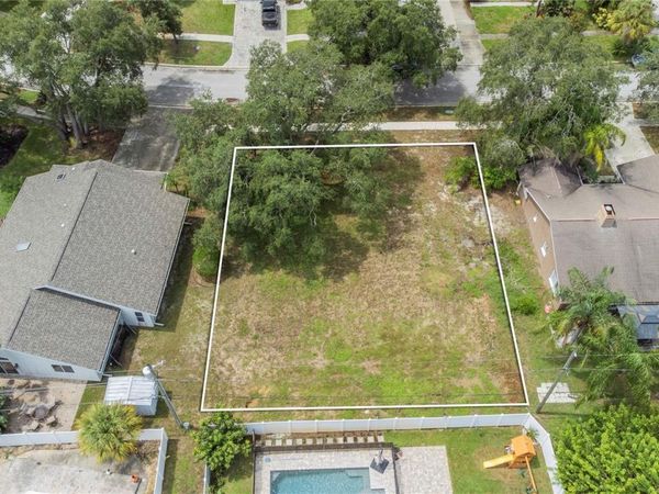 KENNETH WAY , TARPON SPRINGS, FL 34689