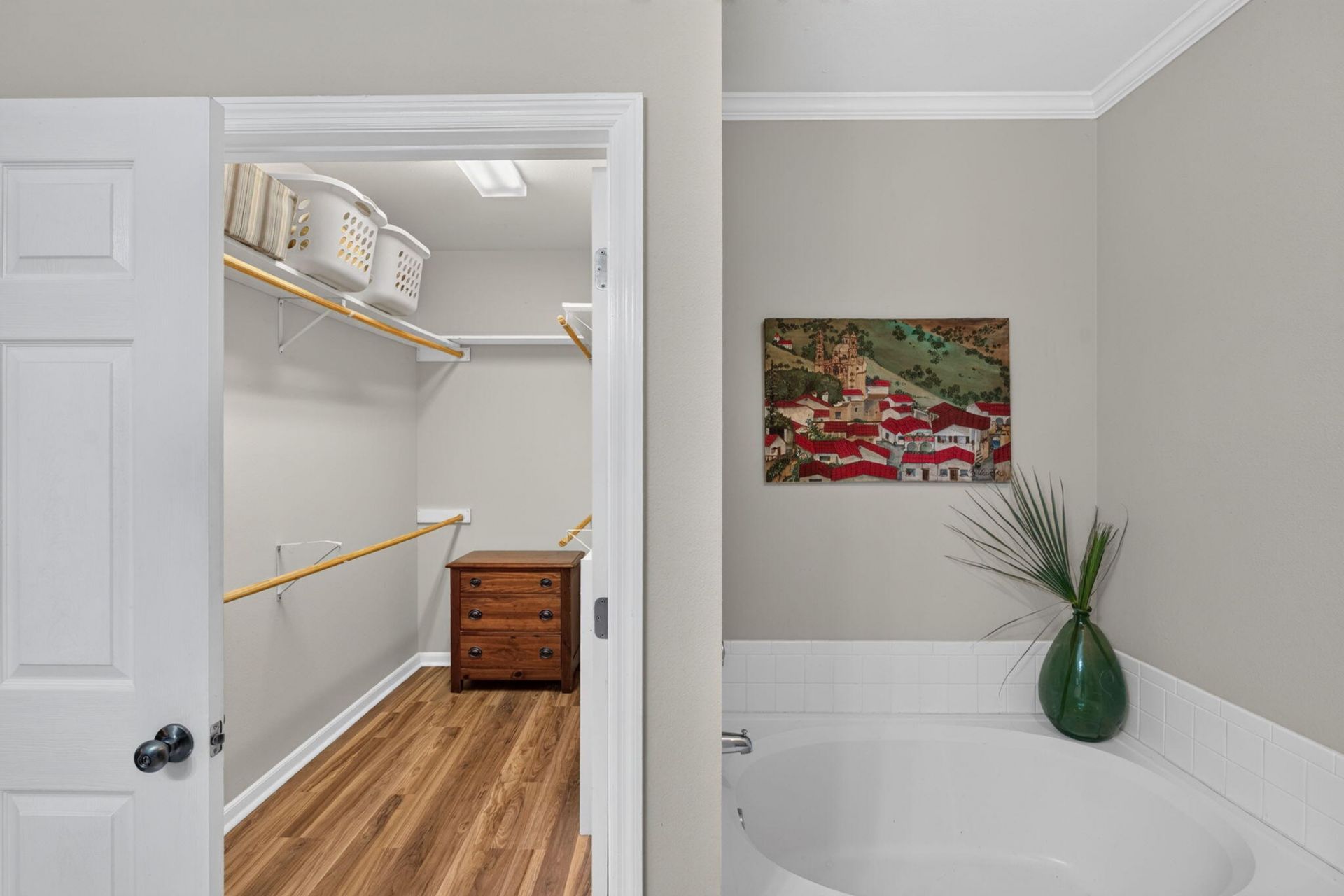 1603 Cambridge Lakes Drive Photo 18