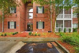 1603 Cambridge Lakes Drive photo 4